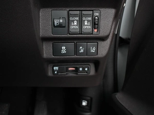 Минивэн Honda Freed 2019 года, 1764000 рублей, Кирилловка
