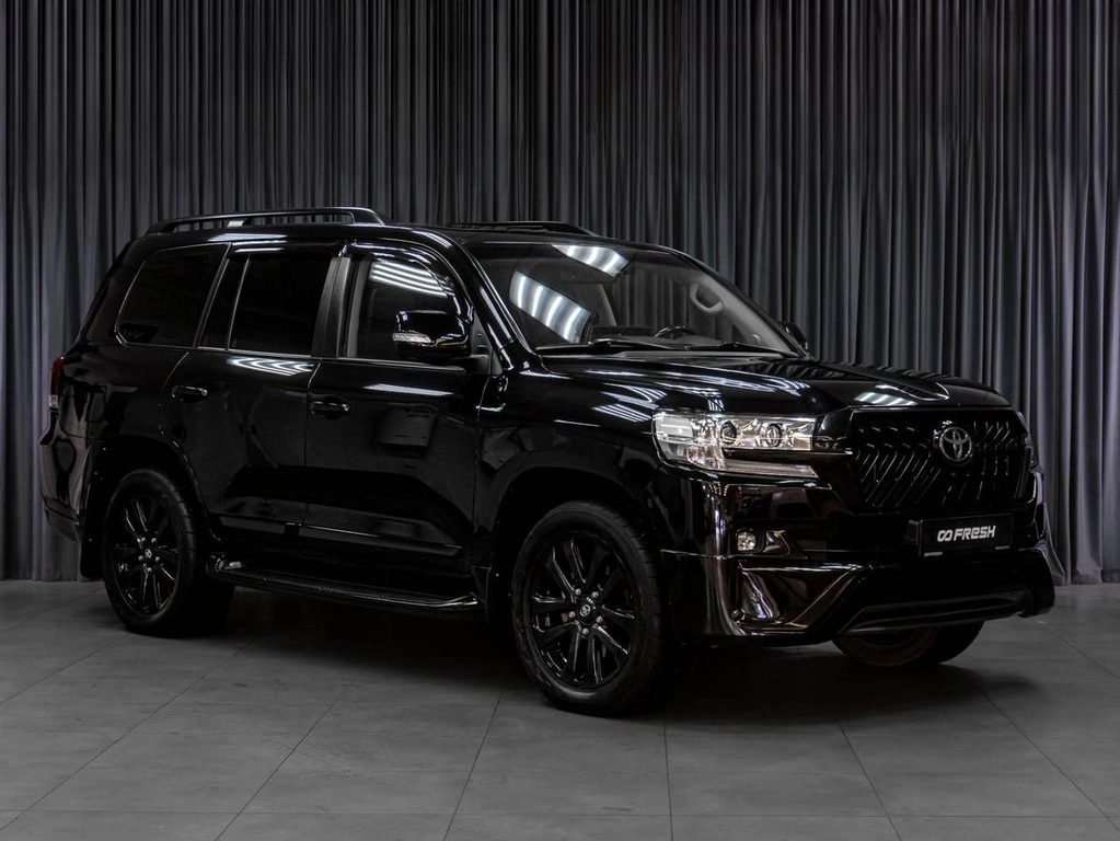 Внедорожник Toyota Land Cruiser 2017 года, 6359000 рублей, Тюмень