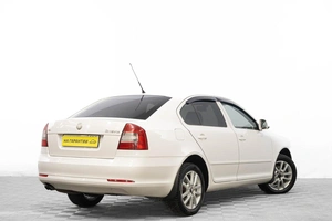 Лифтбек Skoda Octavia 2010 года, 689000 рублей, Барнаул