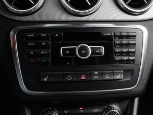 Седан Mercedes-benz CLA-класс 2014 года, 1739000 рублей, Тюмень