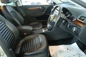 Универсал Volkswagen Passat 2012 года, 1229000 рублей, Омск