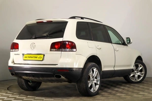 Внедорожник Volkswagen Touareg 2008 года, 999000 рублей, Пермь