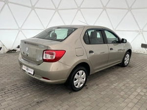 Седан Renault Logan 2016 года, 790000 рублей, Клинцы