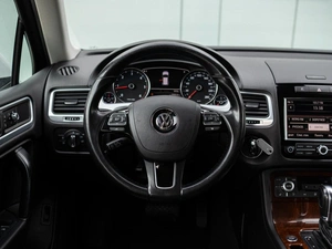 Внедорожник Volkswagen Touareg 2013 года, 2499000 рублей, Большой Сочи