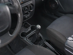Седан ВАЗ (LADA) Granta 2013 года, 279000 рублей, Сургут