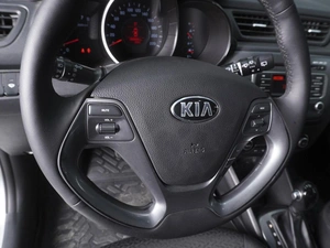 Хетчбэк Kia Rio 2016 года, 1320000 рублей, Ростов-на-Дону