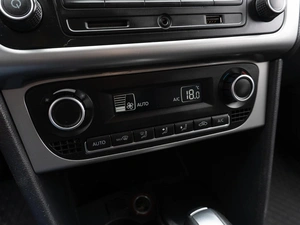 Седан Volkswagen Polo 2016 года, 1099000 рублей, Саратов