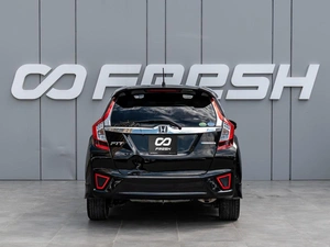 Хетчбэк Honda Fit 2015 года, 850000 рублей, Краснодар
