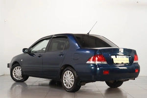 Седан Mitsubishi Lancer 2004 года, 299000 рублей, Челябинск