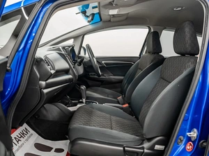 Хетчбэк Honda Fit 2016 года, 975000 рублей, Красноярск