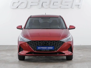 Седан Hyundai Solaris 2021 года, 1694444 рублей, Москва