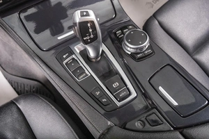 Седан BMW 5 серия 2011 года, 1899000 рублей, Томск