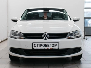 Седан Volkswagen Jetta 2014 года, 990000 рублей, Красноярск