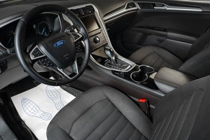 Седан Ford Mondeo 2015 года, 1569000 рублей, Тюмень