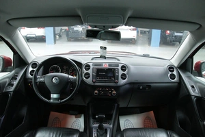 Внедорожник Volkswagen Tiguan 2010 года, 1248000 рублей, Солонцы