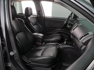 Внедорожник Mitsubishi Outlander 2010 года, 849000 рублей, Воронеж