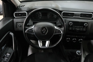 Внедорожник Renault Duster 2022 года, 1749000 рублей, Омск