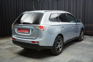 Внедорожник Mitsubishi Outlander 2012 года, 1449000 рублей, Красноярск