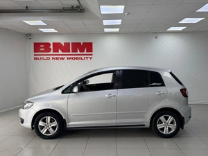 Хэтчбек Volkswagen Golf Plus 2012 года, 1100000 рублей, Смоленск