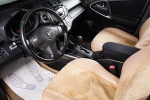 Внедорожник Toyota RAV4 2009 года, 1519000 рублей, Сургут