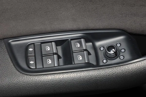 Внедорожник Audi Q7 2015 года, 3499000 рублей, Новосибирск