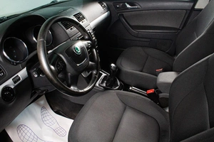 Внедорожник Skoda Yeti 2012 года, 1299000 рублей, Сургут