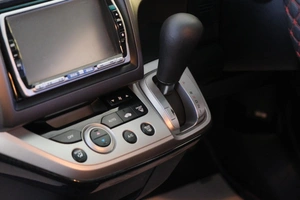 Минивэн Honda Stream 2009 года, 1419000 рублей, Омск