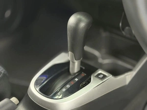 Хетчбэк Honda Fit 2018 года, 950000 рублей, Омск