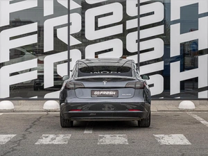 Седан Tesla Model 3 2019 года, 2999000 рублей, Краснодар