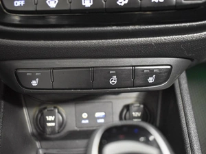 Седан Hyundai Solaris 2018 года, 1254900 рублей, Казань