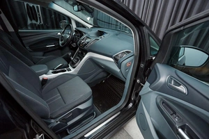 Минивэн Ford C-MAX 2011 года, 930000 рублей, Красноярск