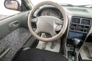 Седан Suzuki Swift 2002 года, 349000 рублей, Барнаул