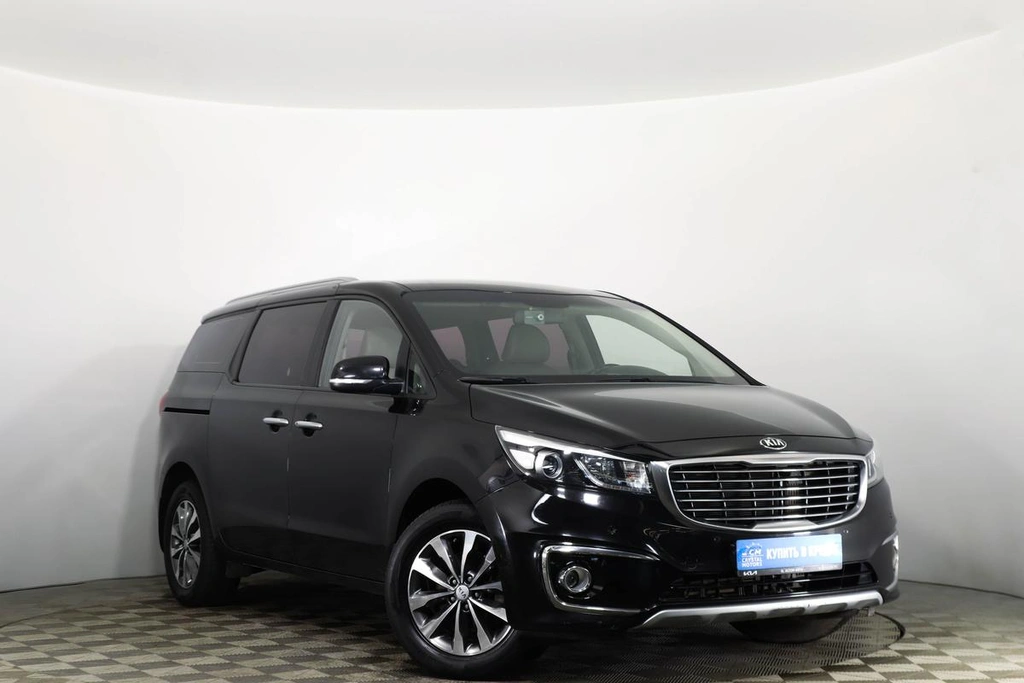 Минивэн Kia Carnival 2017 года, 2519000 рублей, Пермь