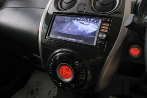 Хетчбэк Nissan Note 2013 года, 899000 рублей, Красноярск