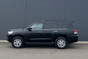 Внедорожник Toyota Land Cruiser 2019 года, 5000000 рублей, Солонцы