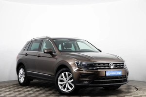 Внедорожник Volkswagen Tiguan 2018 года, 3399000 рублей, Пермь