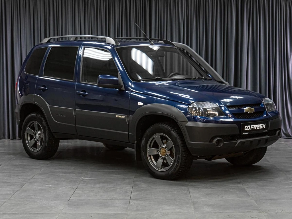 Внедорожник Chevrolet Niva 2017 года, 719000 рублей, Тюмень