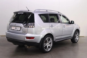Внедорожник Mitsubishi Outlander 2010 года, 1200000 рублей, Брянск