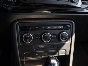 Хетчбэк Volkswagen Beetle 2013 года, 1580000 рублей, Краснодар