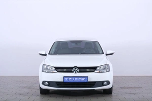 Седан Volkswagen Jetta 2013 года, 1039000 рублей, Омск