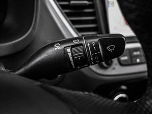 Седан Hyundai Solaris 2017 года, 1599000 рублей, Кирилловка