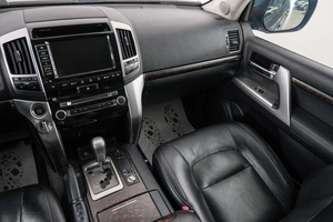 Внедорожник Toyota Land Cruiser 2012 года, 3799000 рублей, Красноярск
