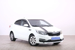 Седан Kia Rio 2016 года, 999000 рублей, Омск