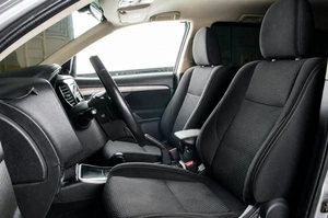 Внедорожник Mitsubishi Outlander 2017 года, 2389000 рублей, Челябинск