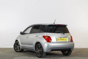 Хетчбэк Toyota Ist 2003 года, 539000 рублей, Тюмень