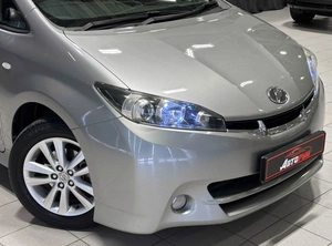 Минивэн Toyota Wish 2010 года, 1297000 рублей, Красноярск