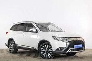 Внедорожник Mitsubishi Outlander 2020 года, 2359000 рублей, Тюмень