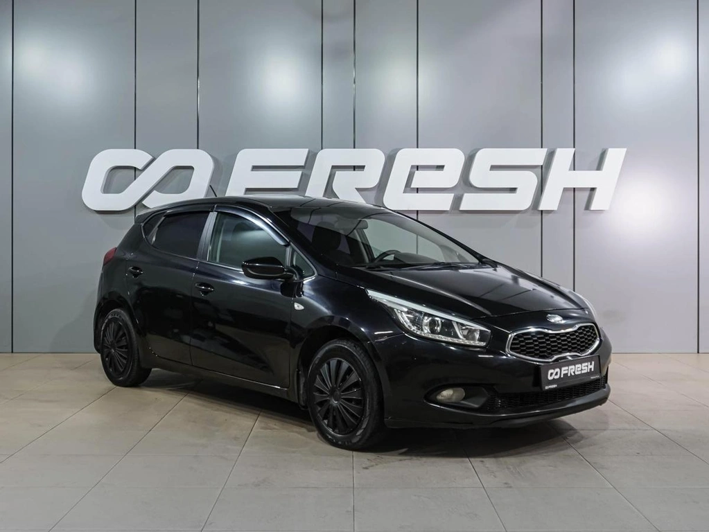 Хетчбэк Kia Ceed 2013 года, 999000 рублей, Воронеж
