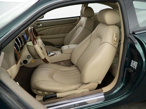 Купе Jaguar XKR 2003 года, 2119050 рублей, Москва