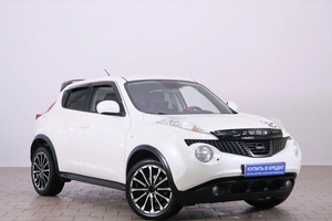 Внедорожник Nissan Juke 2013 года, 1299000 рублей, Омск